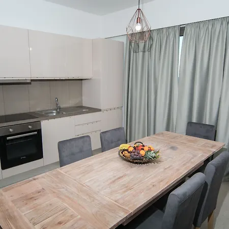 Villa Olive Stone